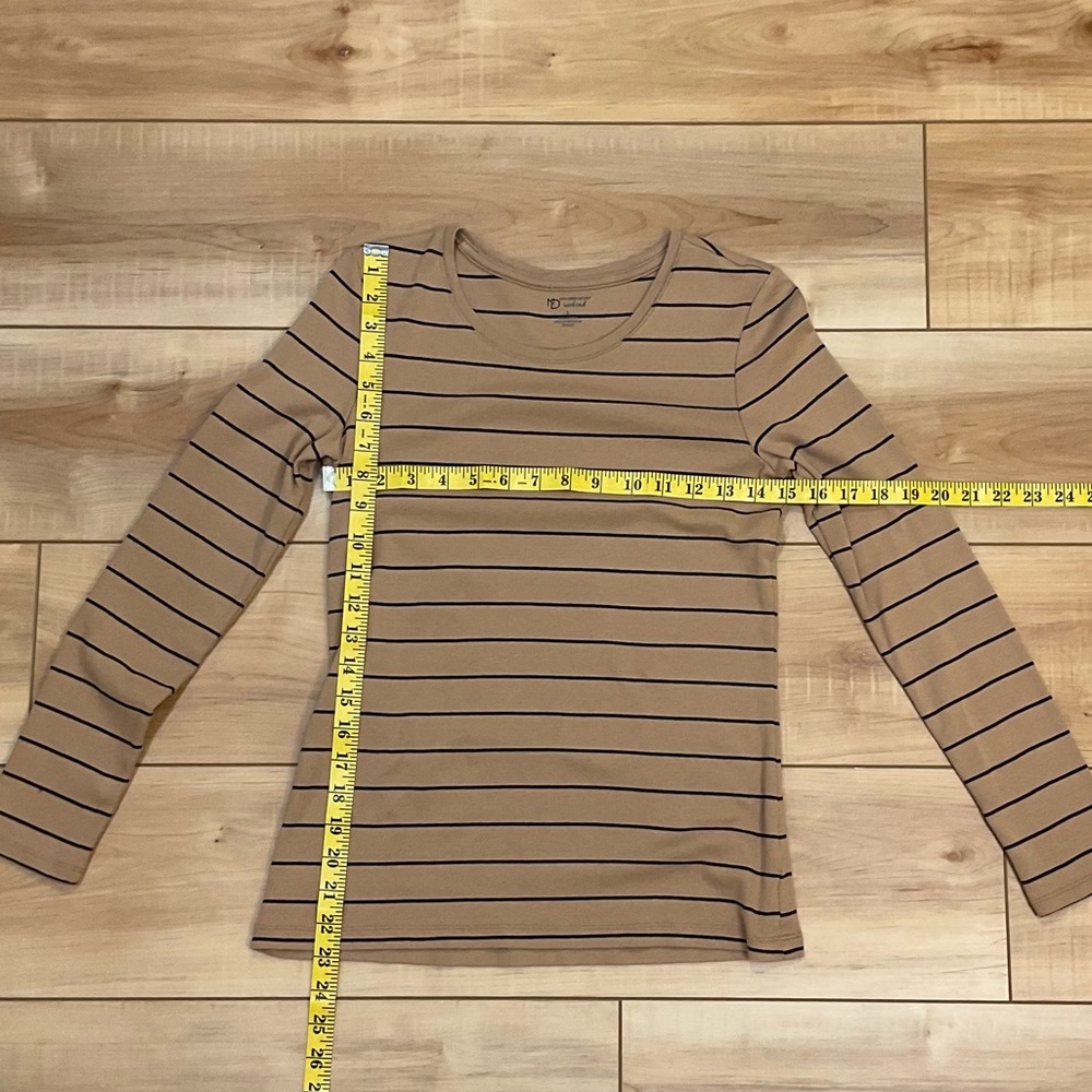 New Directions Weekend Striped Long-Sleeved Crew Neck T-shirt Size Small - Picture 3 of 5